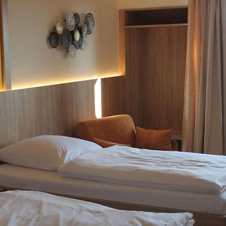 Burghotel Schoene Aussicht Bauer Gmbh Winnenden Εξωτερικό φωτογραφία
