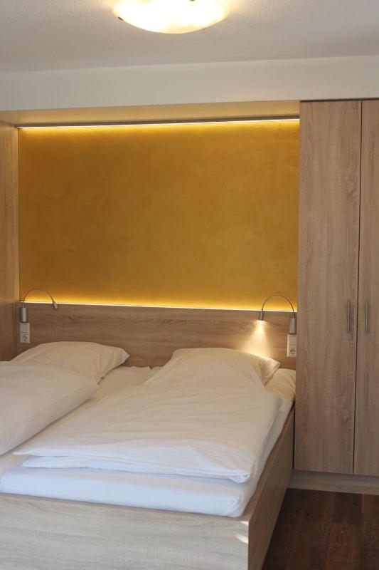 Burghotel Schoene Aussicht Bauer Gmbh Winnenden Εξωτερικό φωτογραφία